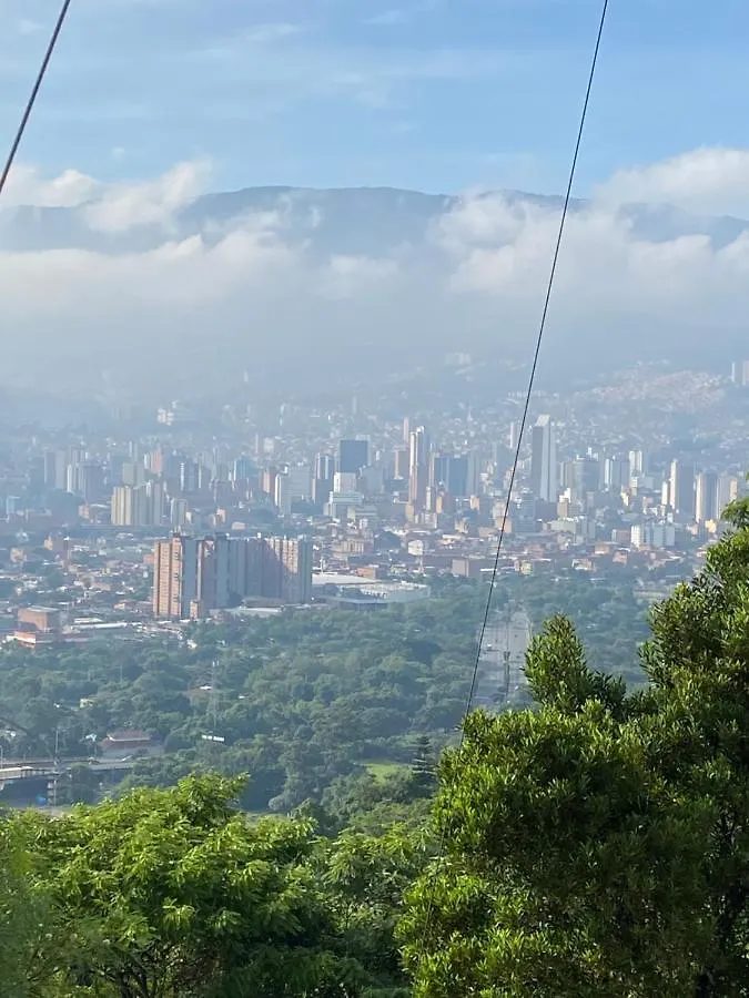 Apartamento En El Barrio Estadio Laureles Medellin Apartment