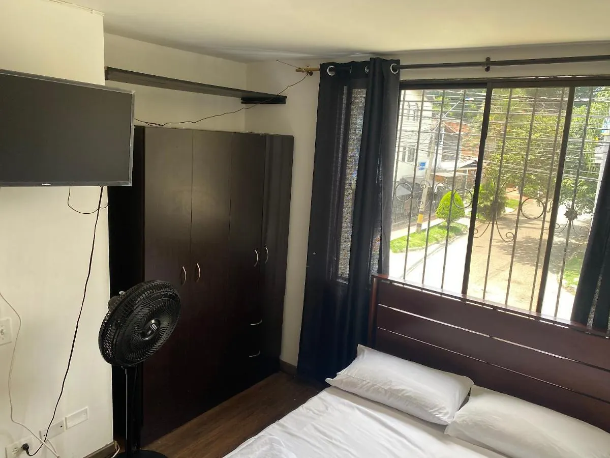Apartamento En El Barrio Estadio Laureles Medellin Apartment